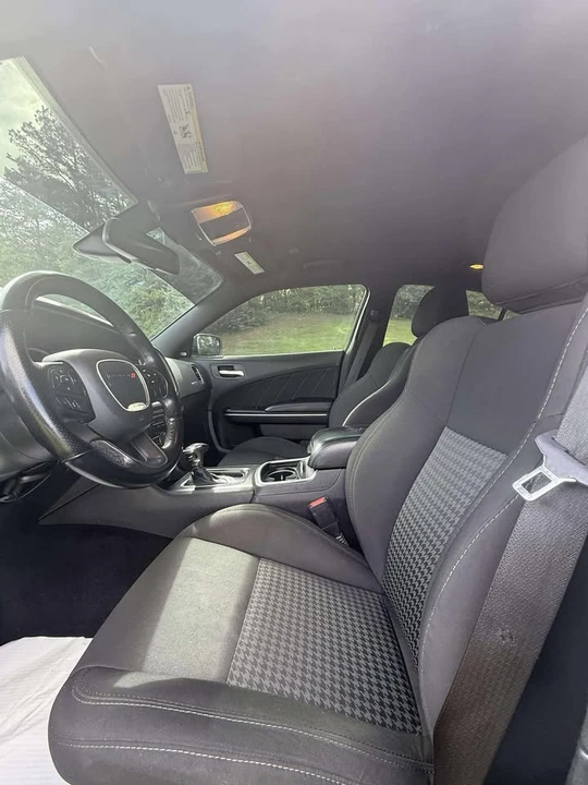 2021 Dodge Charger 7th Gen - Image 11 of 17