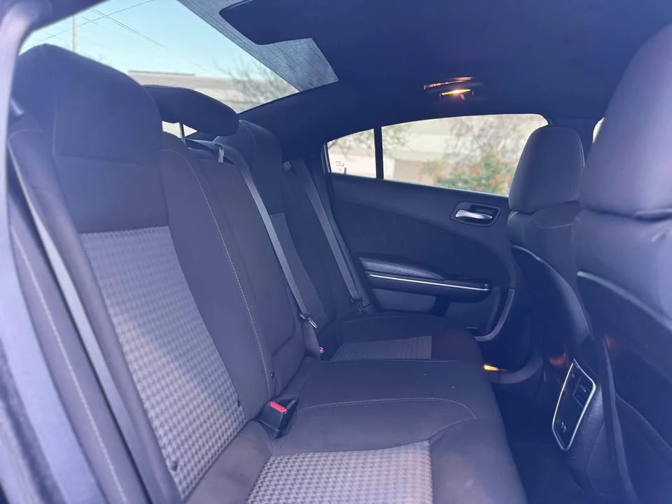 2021 Dodge Charger 7th Gen - Image 14 of 15