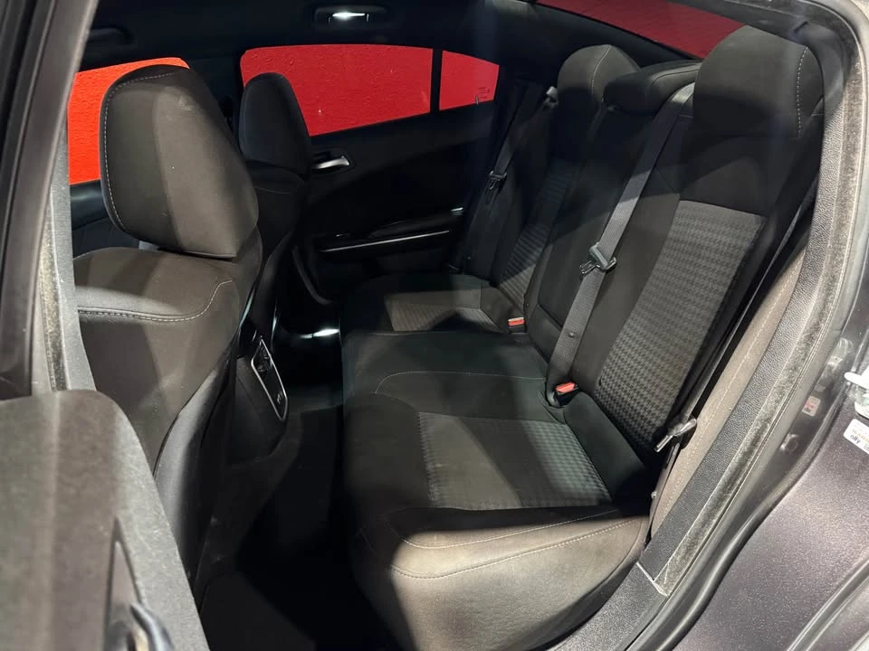 2021 Dodge Charger 7th Gen - Image 16 of 19