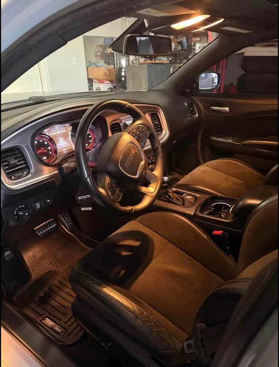 2021 Dodge Charger 7th Gen - Image 6 of 9