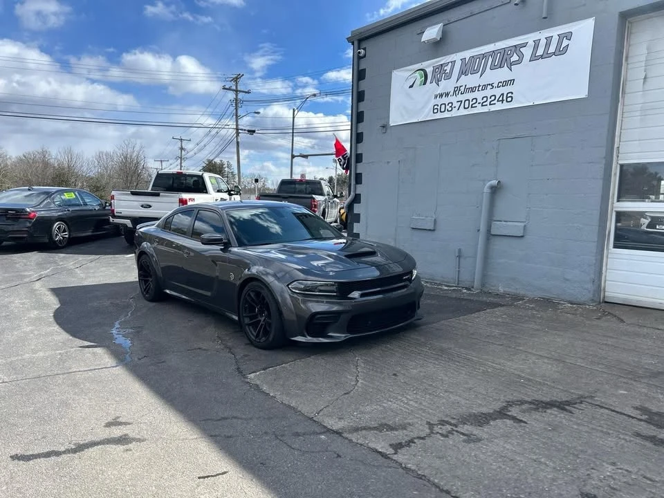 2021 Dodge Charger SRT Hellcat 7th Gen - Image 2 of 11