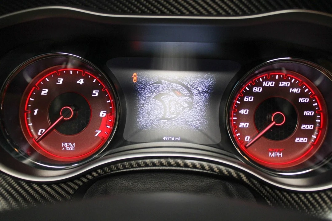 2021 Dodge Charger SRT Hellcat 7th Gen - Image 11 of 21