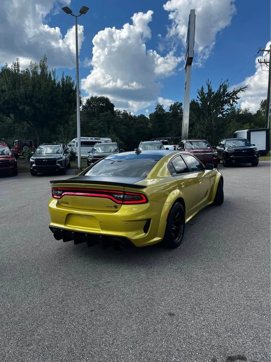 2021 Dodge Charger SRT Hellcat 7th Gen - Image 4 of 17