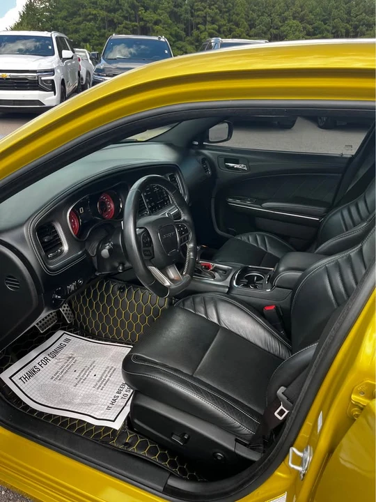 2021 Dodge Charger SRT Hellcat 7th Gen - Image 15 of 17