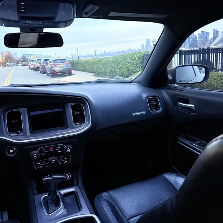 2021 Dodge Charger 7th Gen - Image 12 of 19