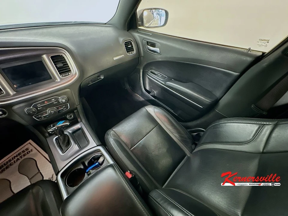 2021 Dodge Charger 7th Gen - Image 11 of 24