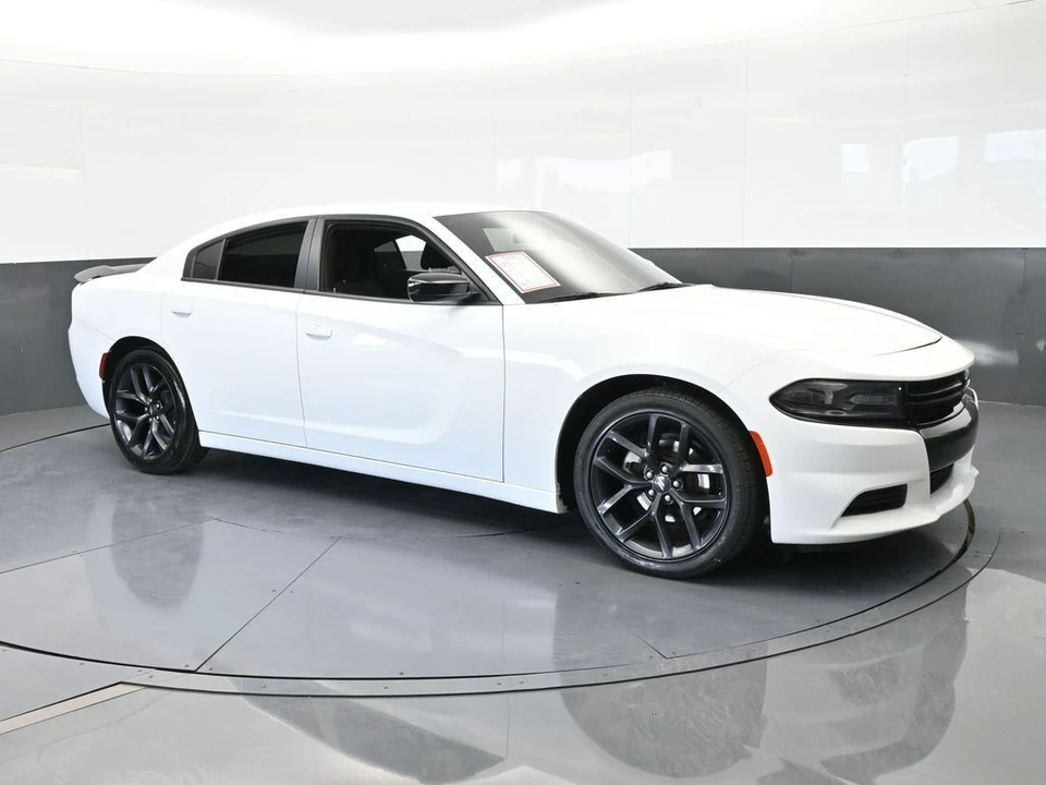 2021 Dodge Charger 8th Gen - Image 8 of 12