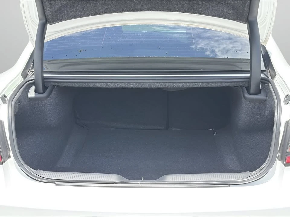 2021 Dodge Charger 7th Gen - Image 6 of 10