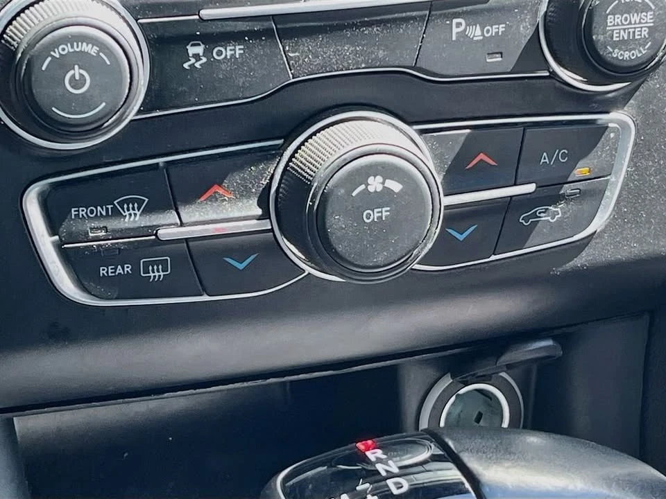 2021 Dodge Charger 7th Gen - Image 15 of 20