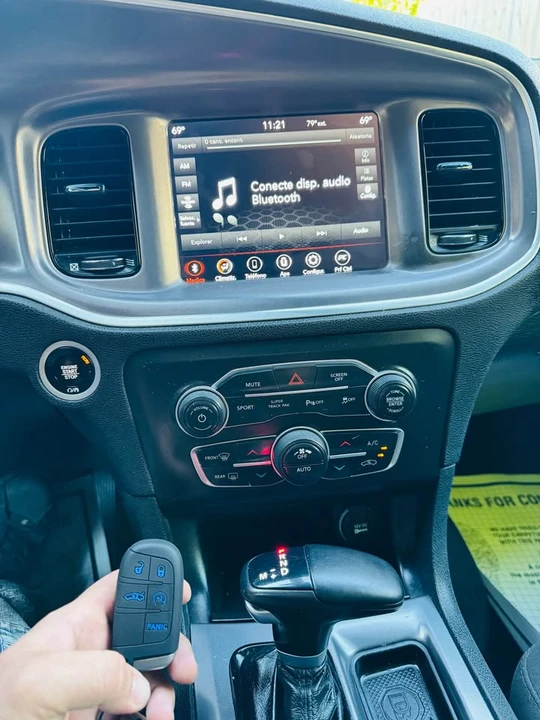 2021 Dodge Charger 7th Gen - Image 11 of 18