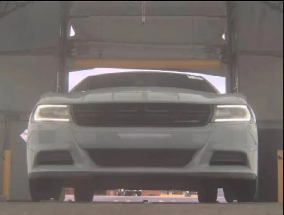 2021 Dodge Charger 7th Gen - Image 3 of 11