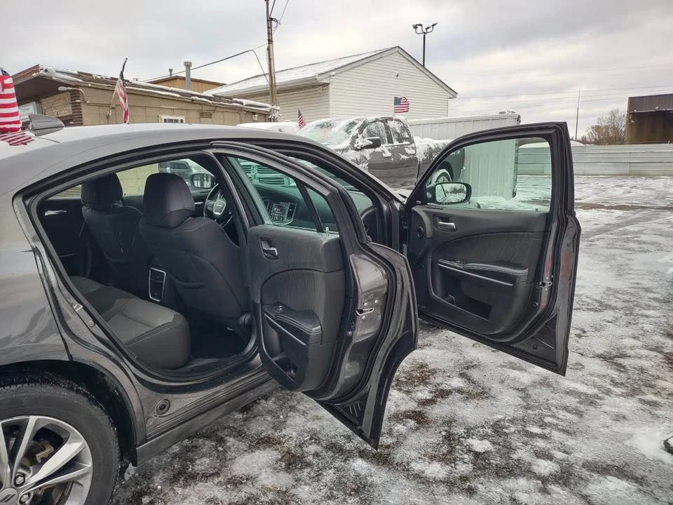 2021 Dodge Charger 7th Gen - Image 12 of 19