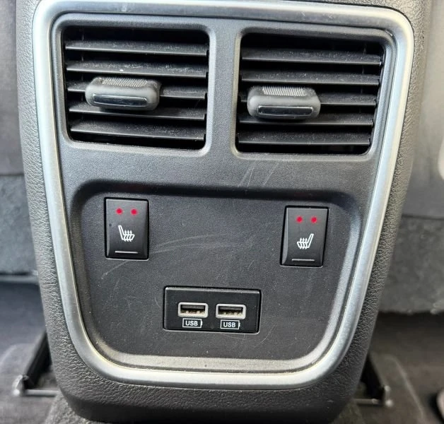 2021 Dodge Charger 7th Gen - Image 15 of 19