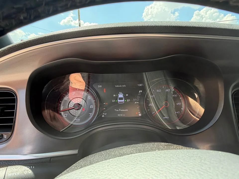 2021 Dodge Charger 7th Gen - Image 11 of 15