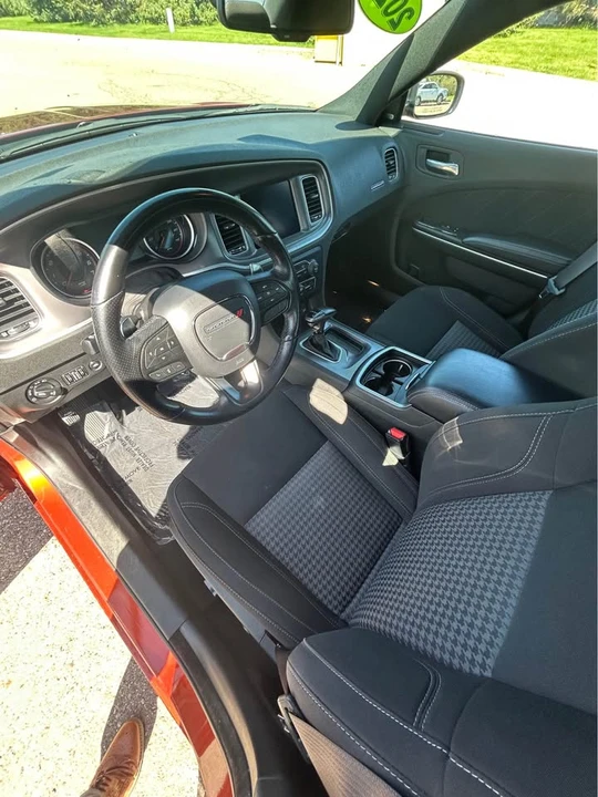 2021 Dodge Charger 7th Gen - Image 17 of 20