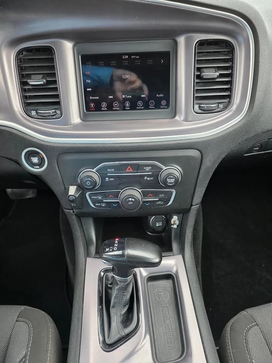 2021 Dodge Charger 7th Gen - Image 17 of 20