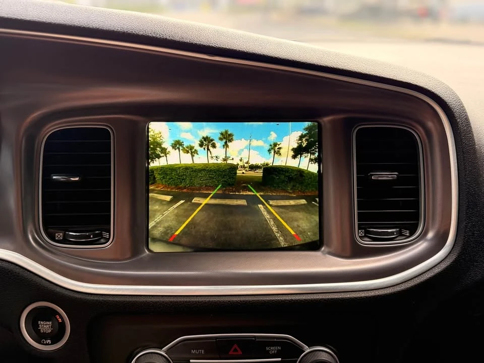 2021 Dodge Charger - Image 15 of 15