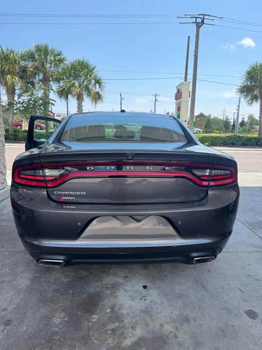 2021 Dodge Charger 7th Gen - Image 11 of 15