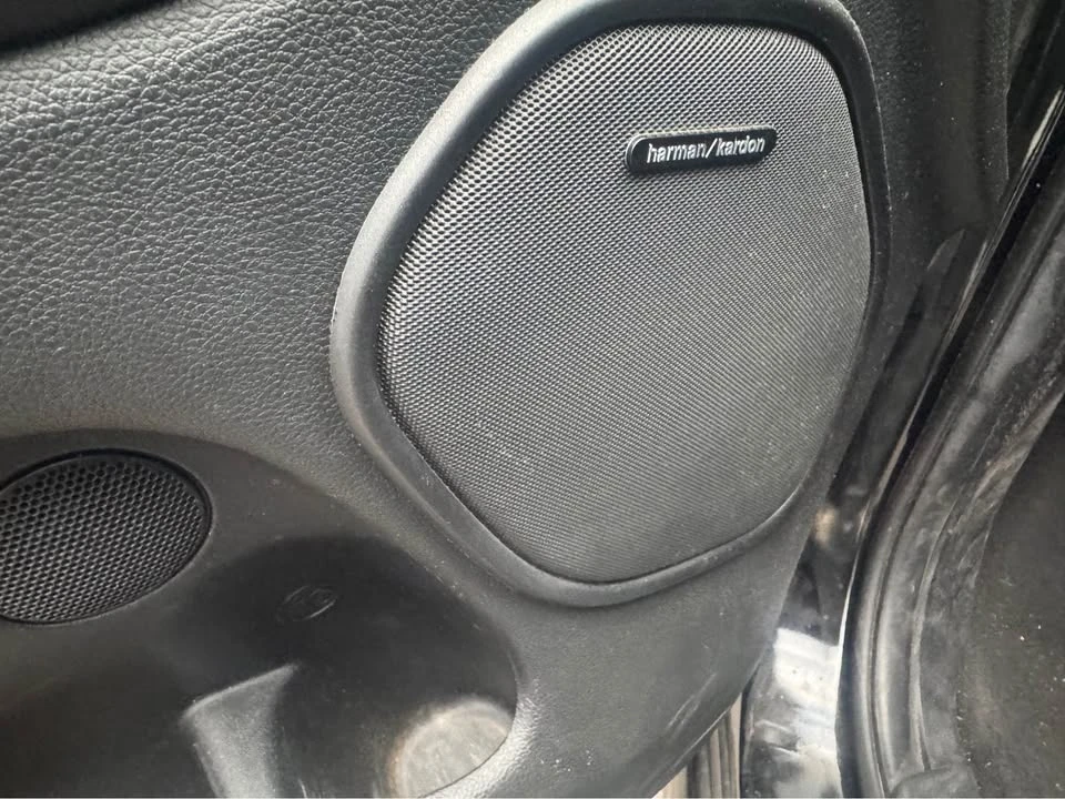 2021 Dodge Durango SRT Hellcat 3rd Gen - Image 11 of 12