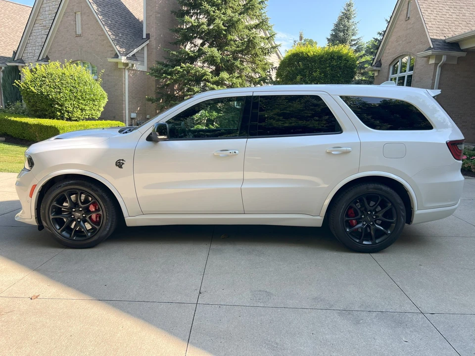 2021 Dodge Durango SRT Hellcat 3rd Gen - Image 2 of 31