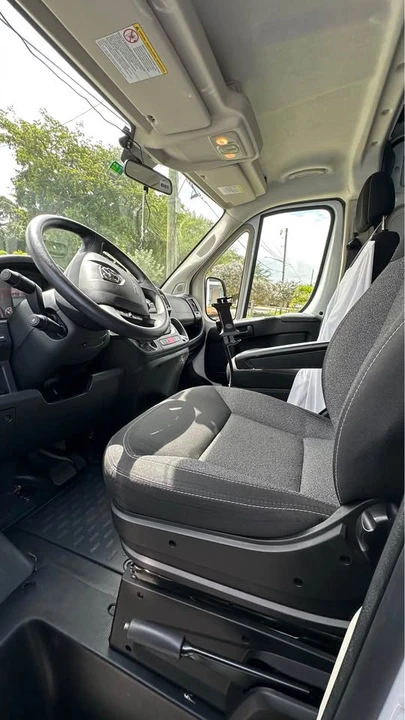 2021 Ram 2500 - Image 2 of 10