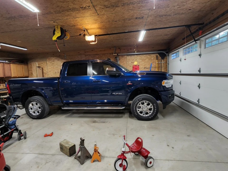 2021 Ram 2500 - Image 9 of 11