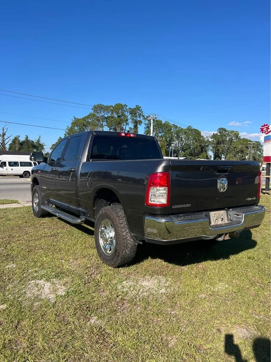 2021 Ram 2500 - Image 3 of 8