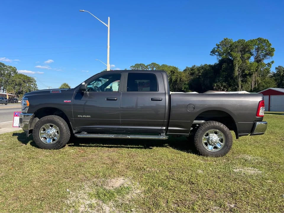 2021 Ram 2500 - Image 2 of 8
