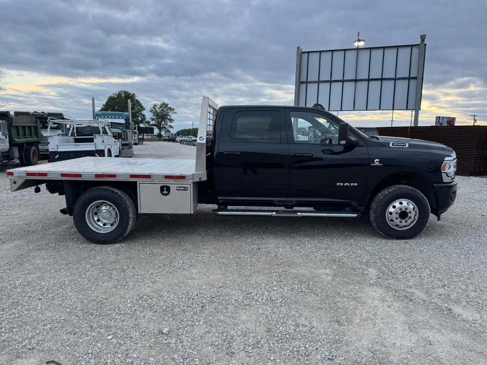 2021 Dodge Ram 4th Gen - Image 2 of 18
