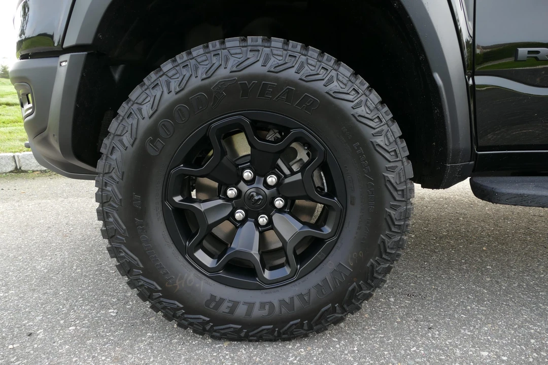 2021 Ram 1500 TRX 1st Gen - Image 18 of 31
