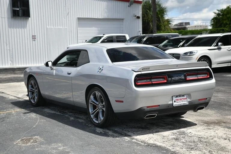 2021 Dodge Challenger 3rd Gen - Image 11 of 12