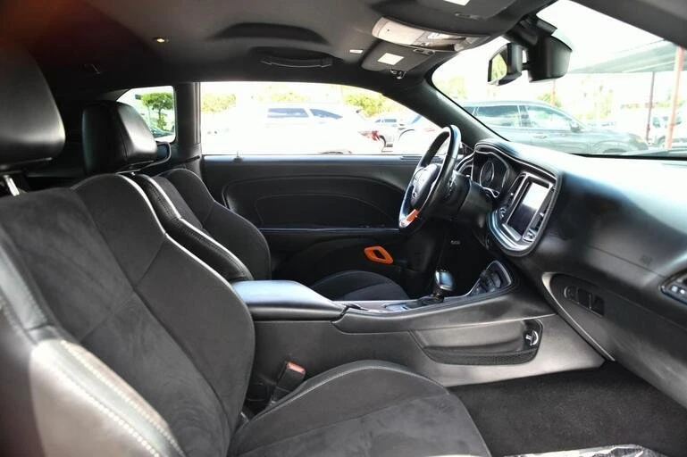 2021 Dodge Challenger 3rd Gen - Image 5 of 12
