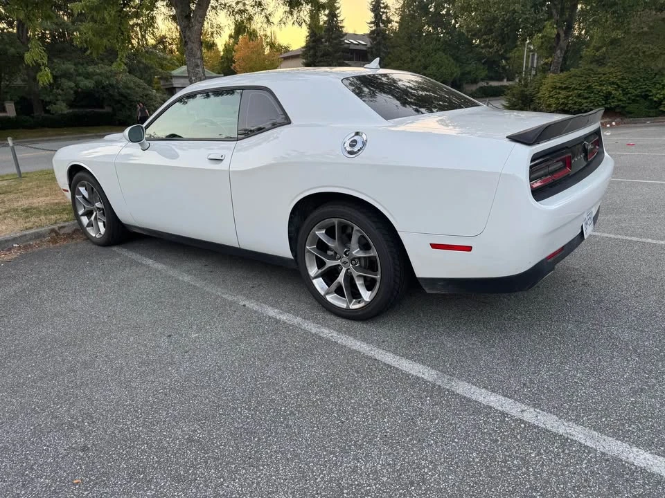 2021 Dodge Challenger 3rd Gen - Image 7 of 10
