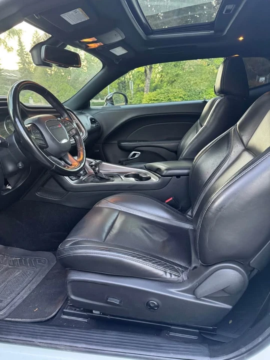 2021 Dodge Challenger 3rd Gen - Image 8 of 10