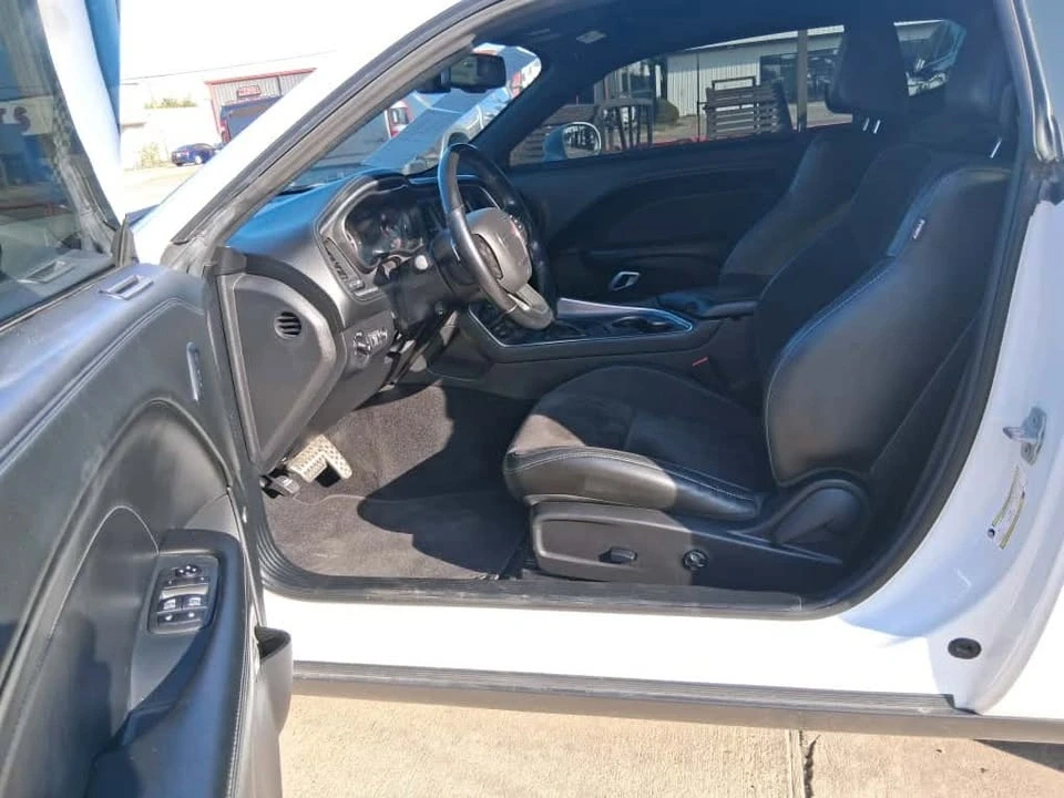 2021 Dodge Challenger 3rd Gen - Image 14 of 17