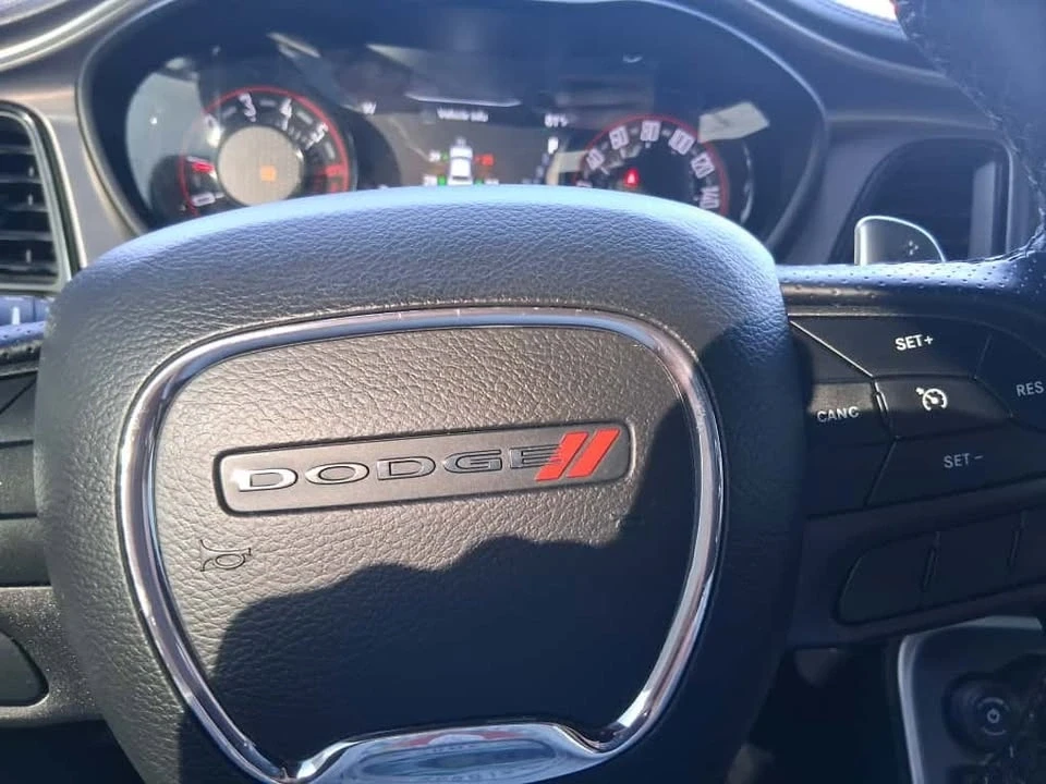 2021 Dodge Challenger 3rd Gen - Image 15 of 17