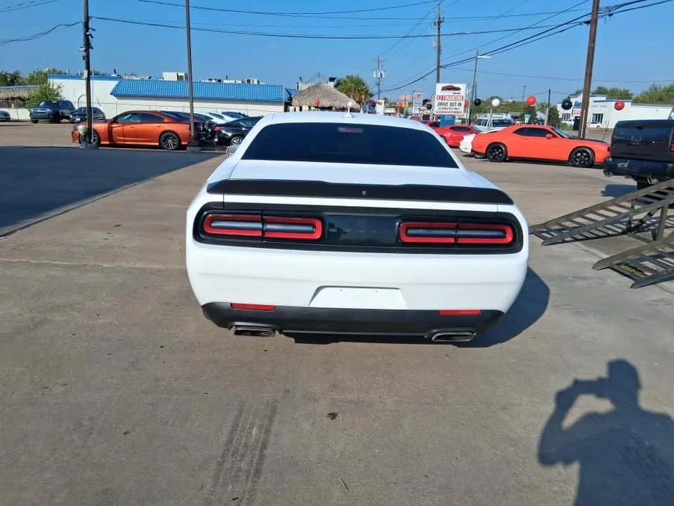 2021 Dodge Challenger 3rd Gen - Image 4 of 17