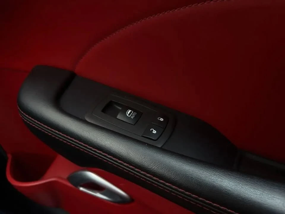 2021 Dodge Challenger 3rd Gen - Image 9 of 14