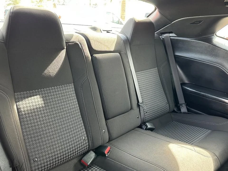 2021 Dodge Challenger 3rd Gen - Image 18 of 19