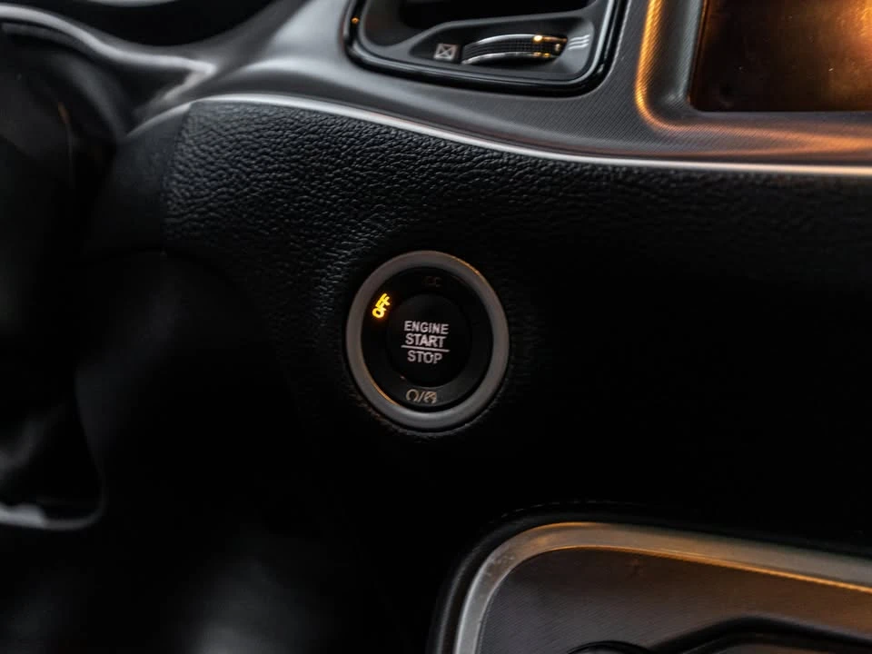 2021 Dodge Challenger 3rd Gen - Image 9 of 20