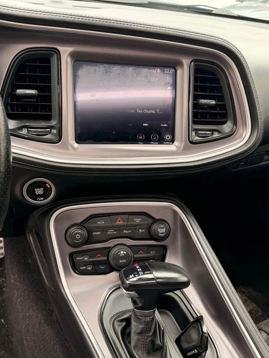 2021 Dodge Challenger 3rd Gen - Image 15 of 20
