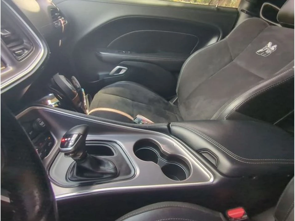2021 Dodge Challenger 3rd Gen - Image 16 of 21
