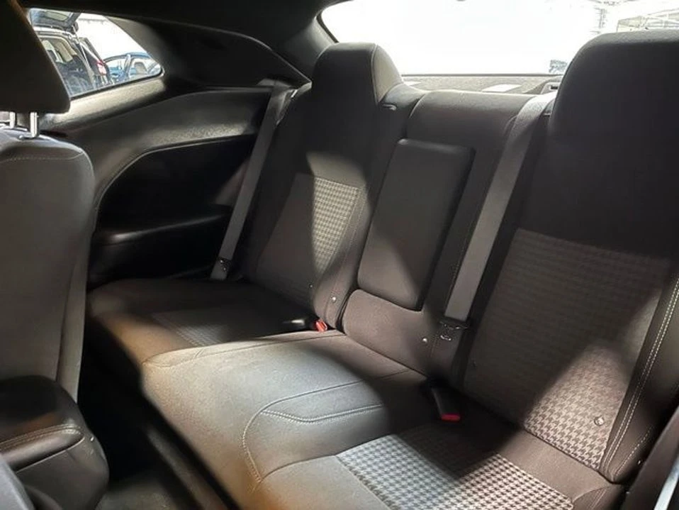 2021 Dodge Challenger 3rd Gen - Image 15 of 20