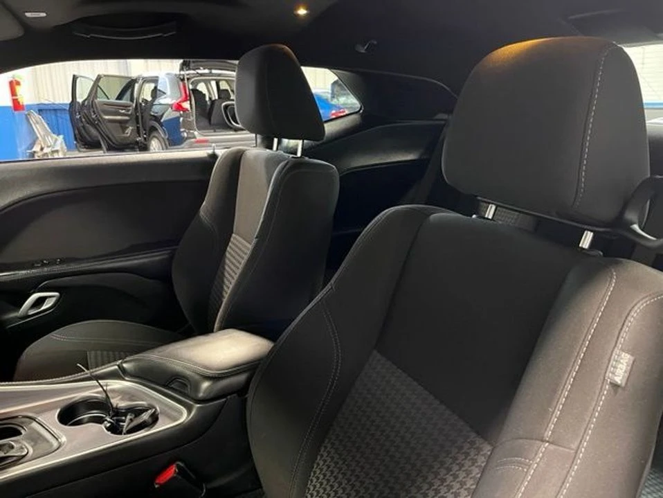 2021 Dodge Challenger 3rd Gen - Image 14 of 20