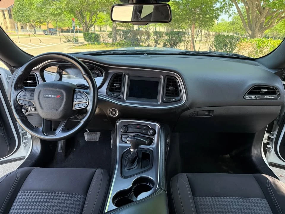 2021 Dodge Challenger 3rd Gen - Image 4 of 8