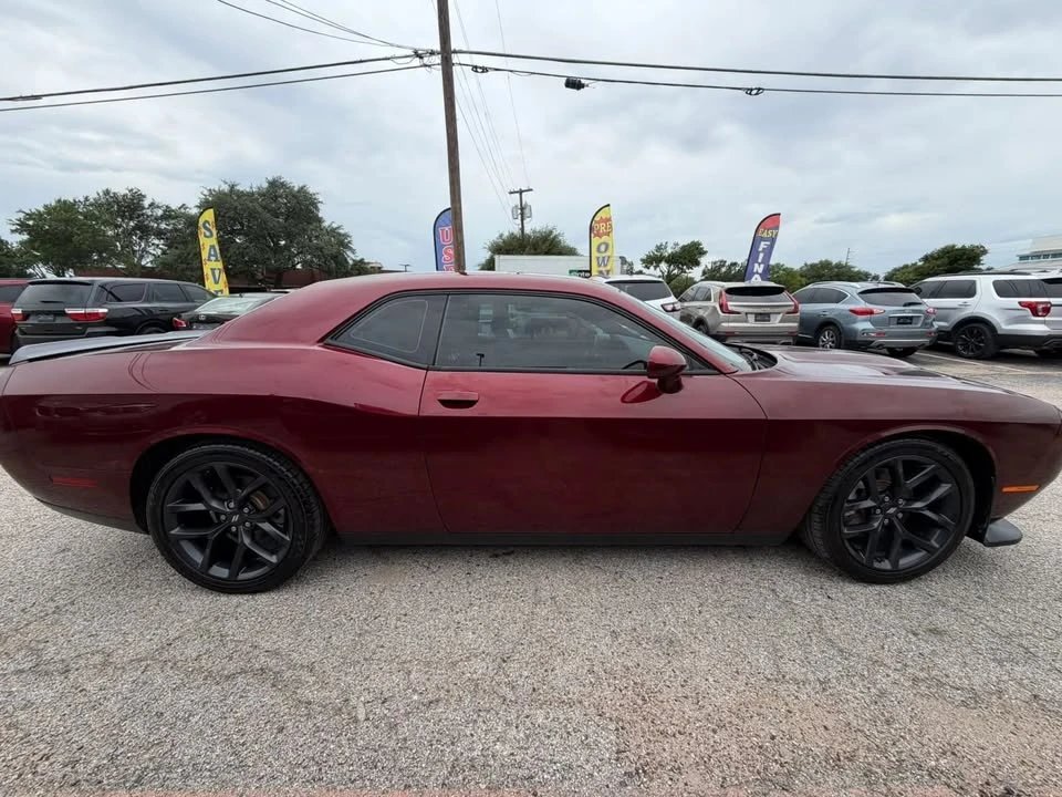 2021 Dodge Challenger 3rd Gen - Image 4 of 17
