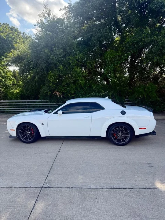 2021 Dodge Challenger SRT8 & 392 3rd Gen - Image 2 of 8