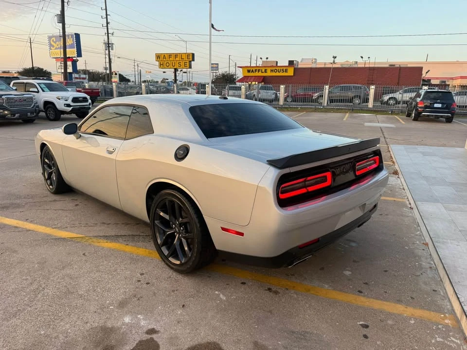 2021 Dodge Challenger 3rd Gen - Image 8 of 20