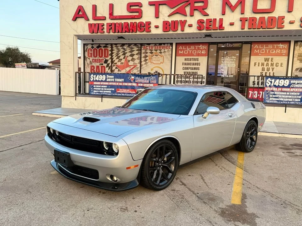 2021 Dodge Challenger 3rd Gen - Image 2 of 20