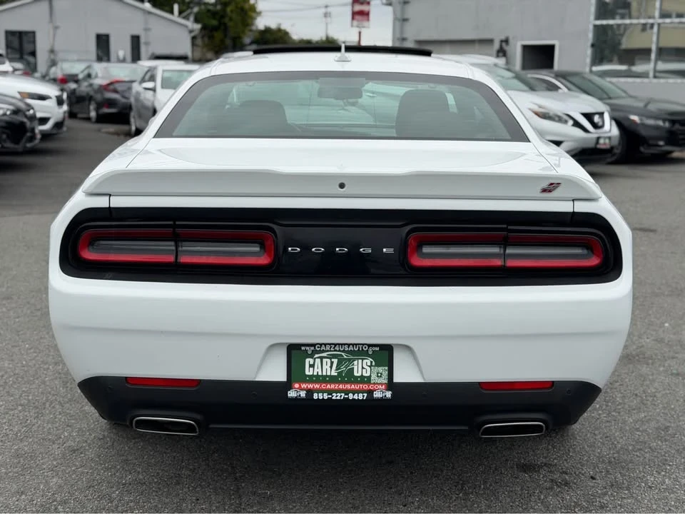 2021 Dodge Challenger 3rd Gen - Image 11 of 14